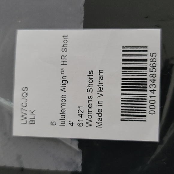 NWT ❤️Lululemon Align HR Short 4" Inseam Black Sizes 2 4 6❤️ - Picture 10 of 16